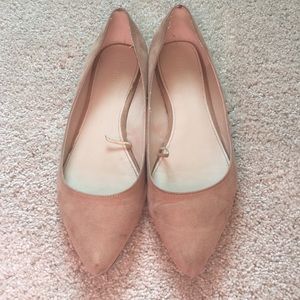 Tan flats